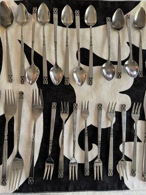 Vintage Orleans “Victoria” Stainless Steel Silver Flatware Set  Japan- 65 pieces